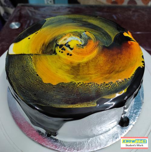 Online Course in New Delhi For Birthday Cakes + Fondant Cake : Baking & Icing Video Course (Pre-recorded) in Hindi